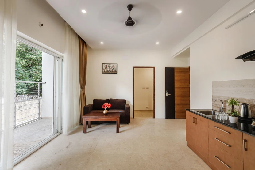 Serviced Apartments Near Fortis Hospital